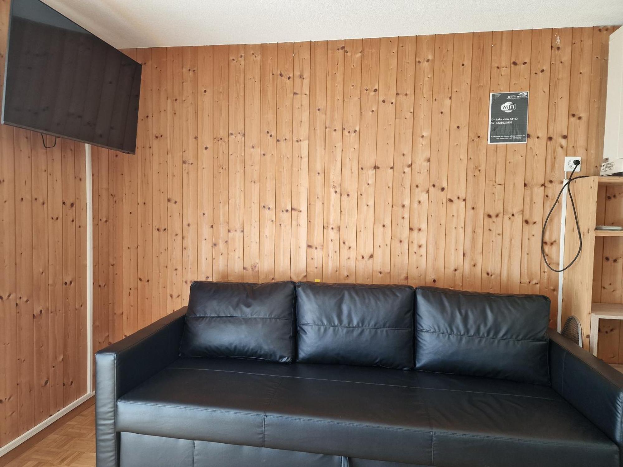 Lake Facing Studio Niederried bei Interlaken エクステリア 写真