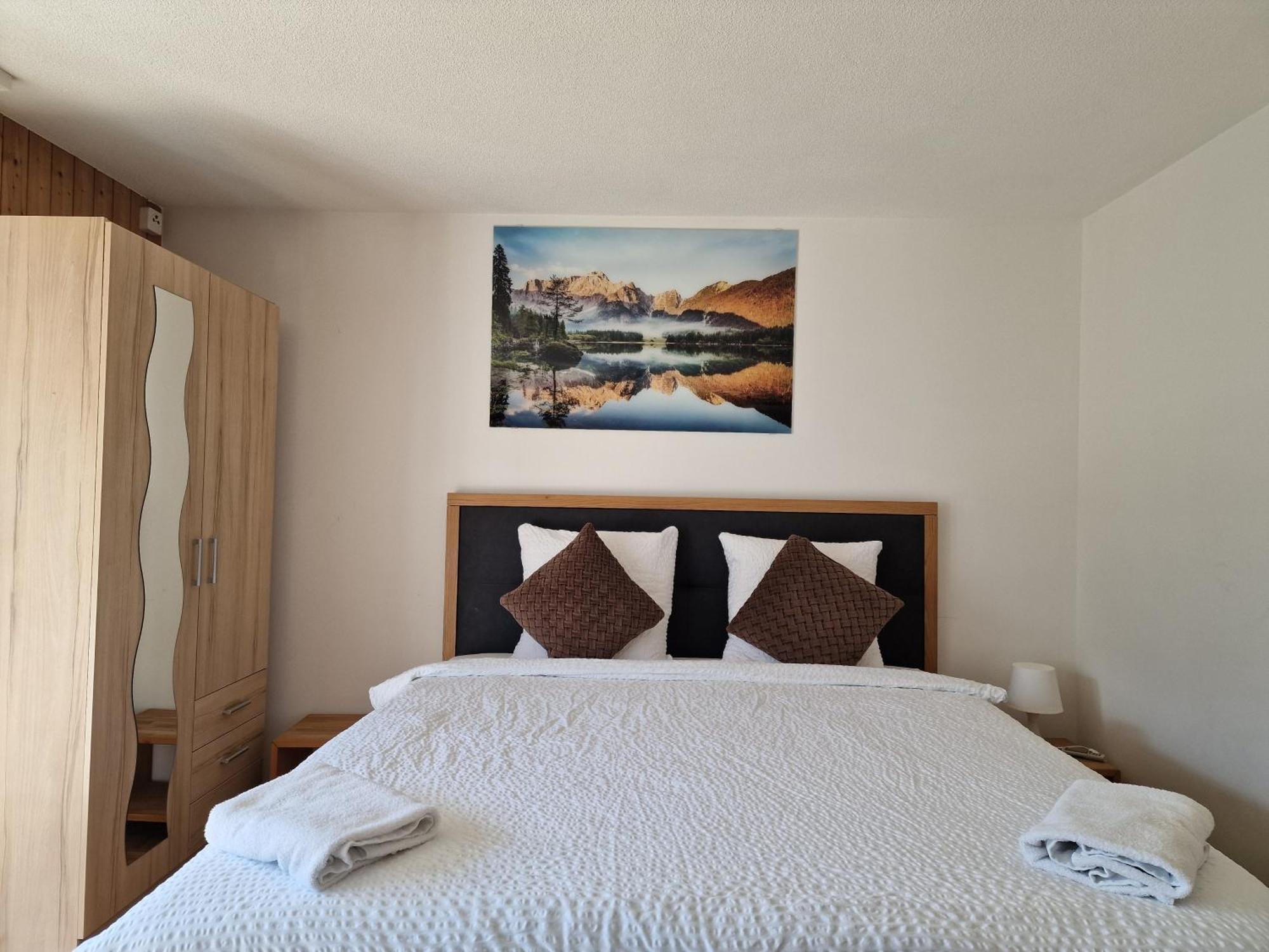 Lake Facing Studio Niederried bei Interlaken エクステリア 写真