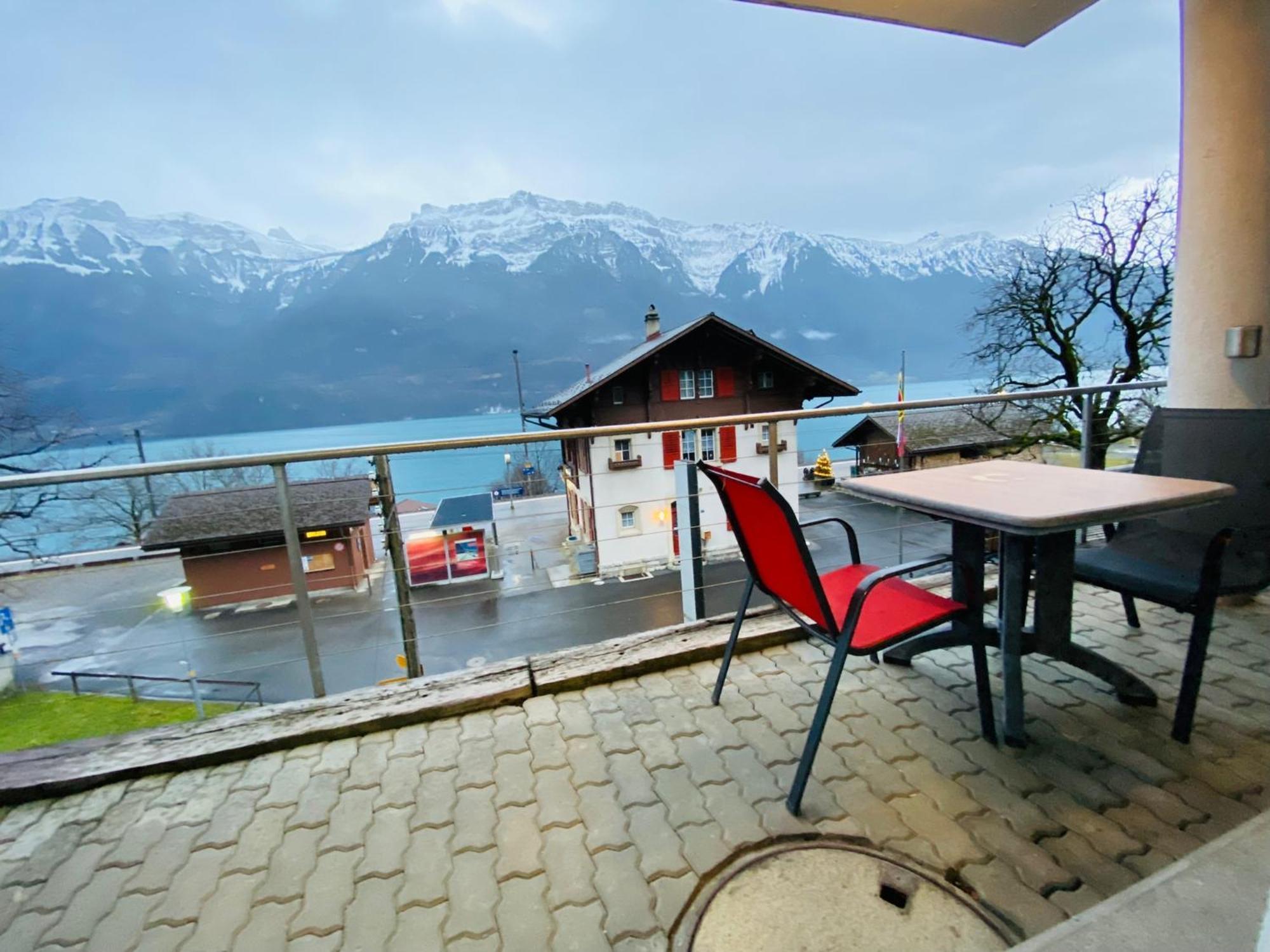 Lake Facing Studio Niederried bei Interlaken エクステリア 写真